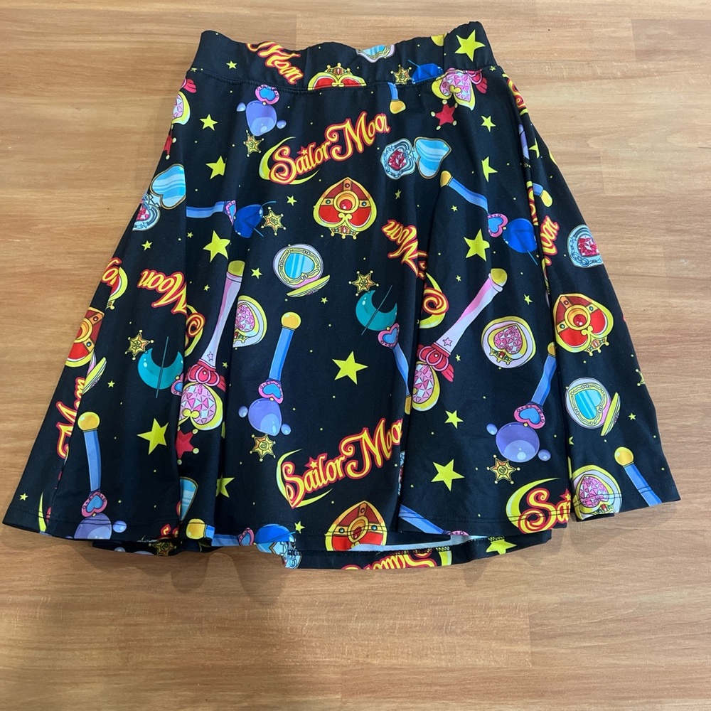 Vibrant Black A-Line Skirt with Colorful Motifs - Picture 2 of 2